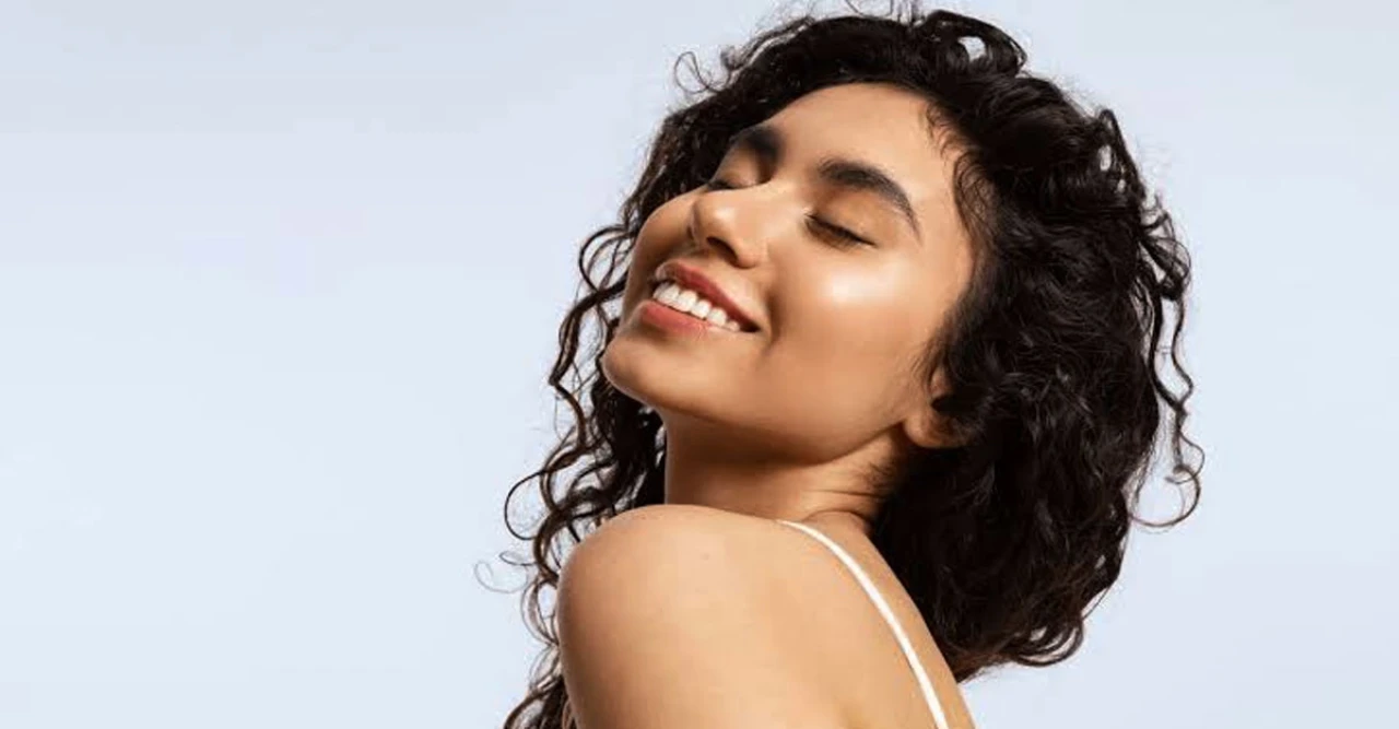 Seasonal Fruits That Can Transform Your Skin This Summer