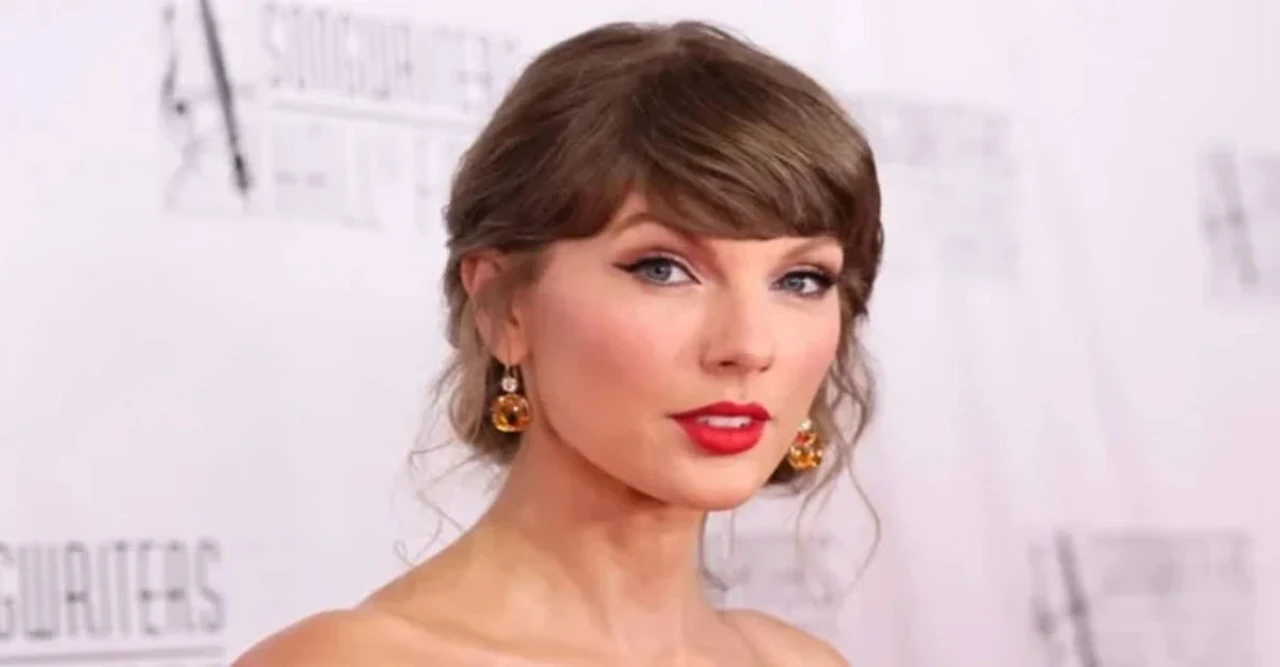 Taylor Swift's Wedding Ring Sparks Fan Frenzy After JuJu Smith-Schuster Nuptials