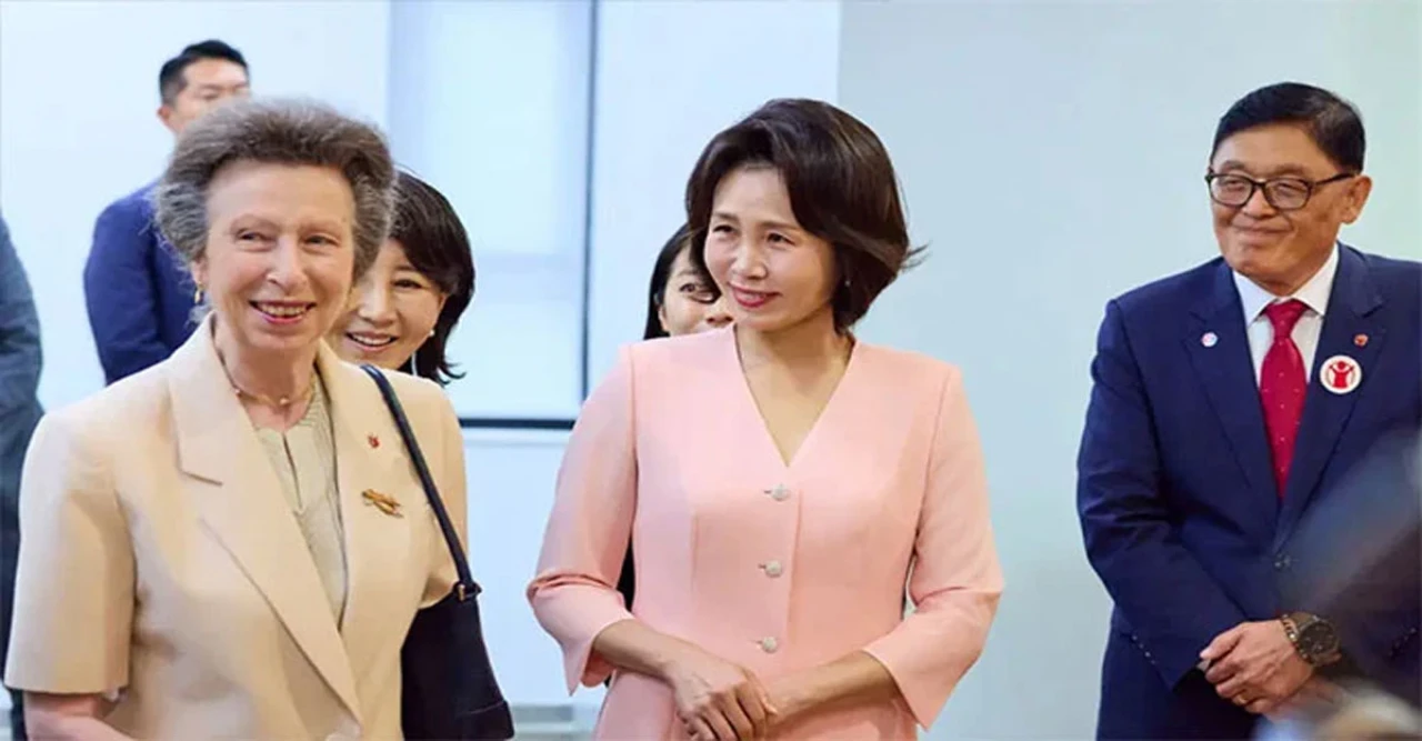Princess Anne's South Korea Tour Highlights King Charles' Trust in His Sister, Palace Photos Reveal