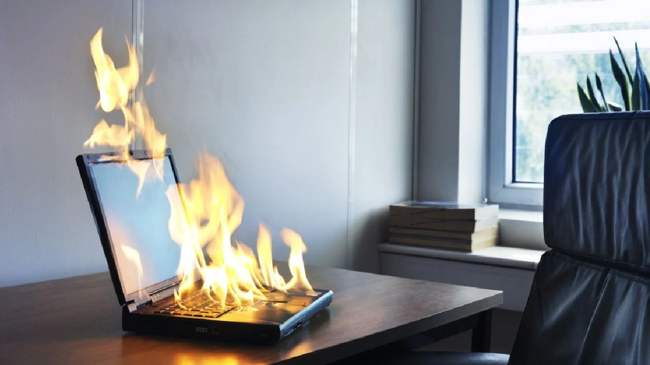 Laptop Battery Explosion Risks: Common Mistakes That Can Turn Your Device Into a Time Bomb